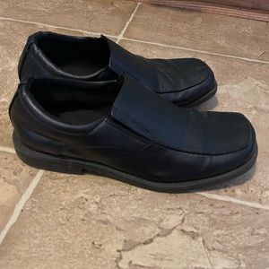 Black SmartFit dress shoes sz 4